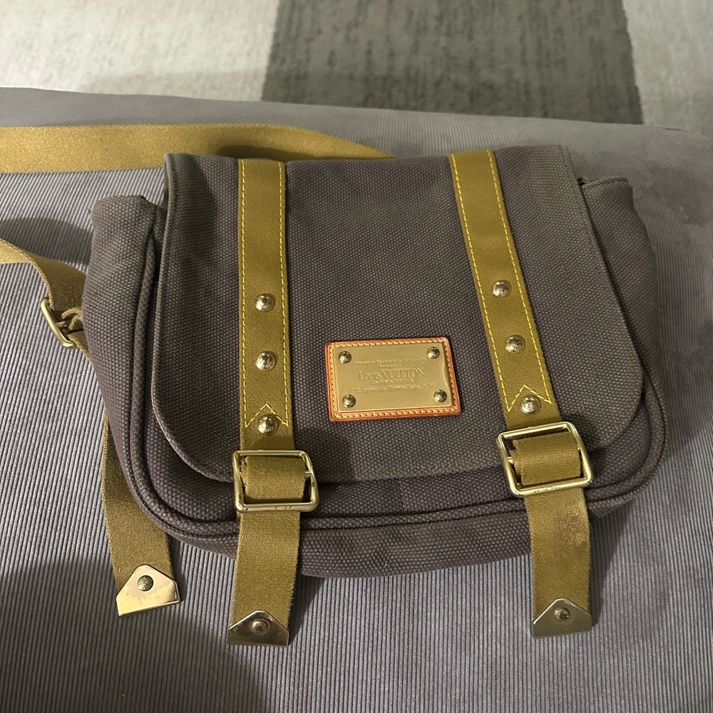 Louis Vuitton Brown Canvas Messenger Bag